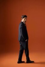 Black Double-Breasted Suit for Men - Image 2